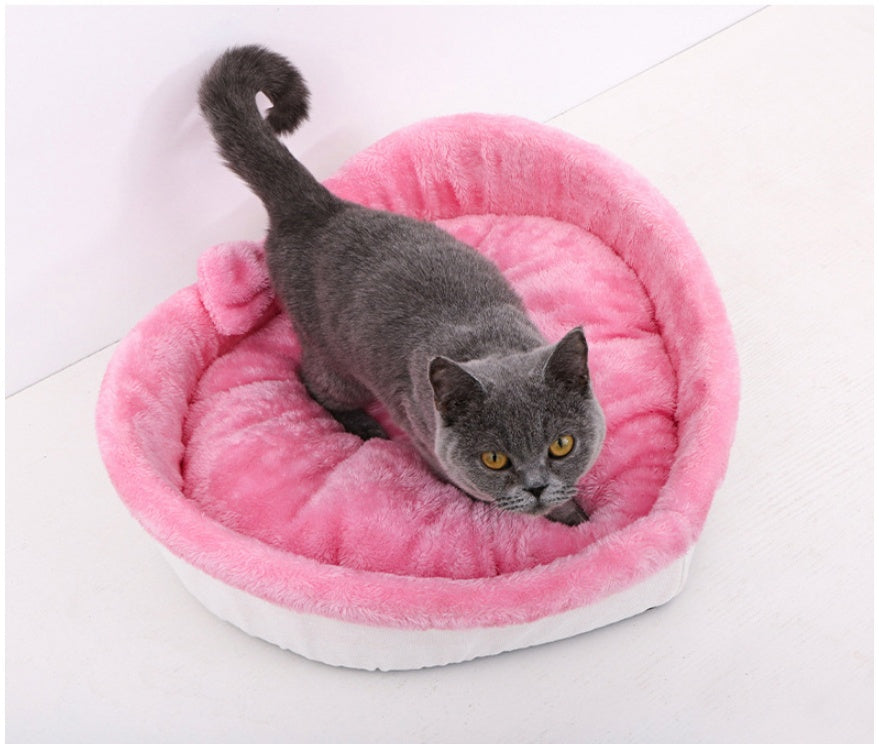Pawower Pets™ Heart Shape Soft Cozy Pet Bed