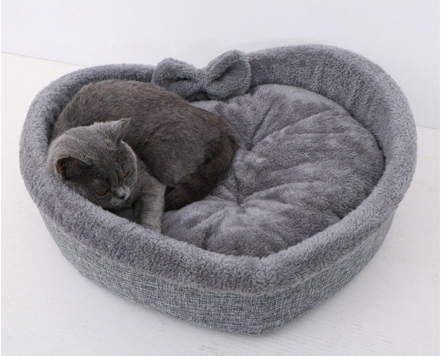 Pawower Pets™ Heart Shape Soft Cozy Pet Bed